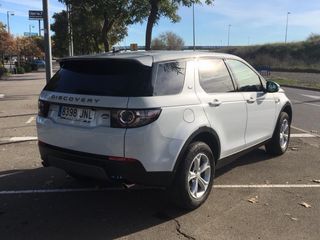 Land Rover Discovery 2016