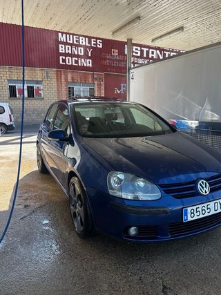 Volkswagen Golf 2005