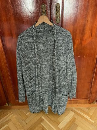 Chaqueta larga punto jaspeada gris