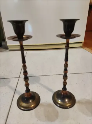 2 candelabros metal