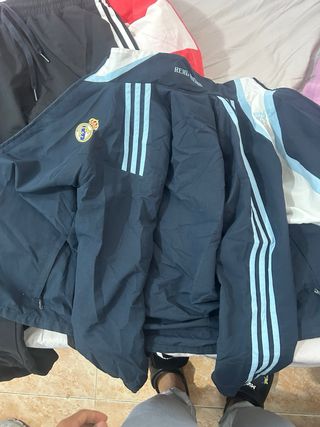 Chaqueta Adidas Real Madrid Azul y Blanca original