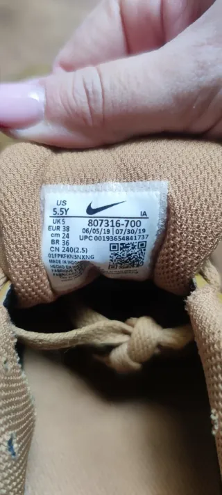 Zapatillas Nike puestas dos veces