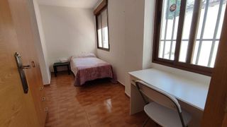 Piso en alquiler en Centro - Sagrario en Granada