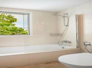 Casa adosada en alquiler en Los Naranjos - Las Brisas en Marbella