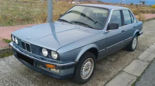 BMW e30 318i