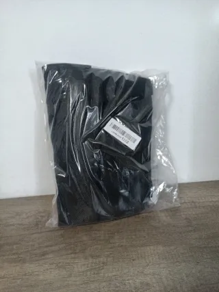 Mosquitera Magnética Tanice 90x210cm Negra