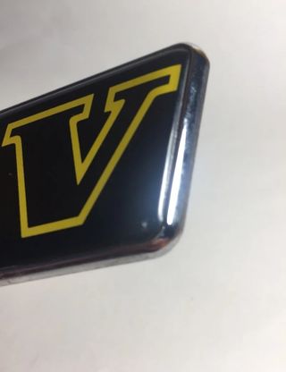 Emblema Renault 19 16V (ALETA)