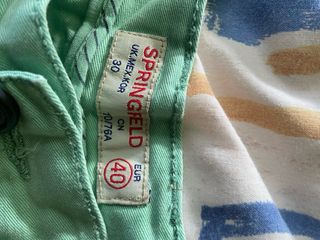 Pantalón corto verde