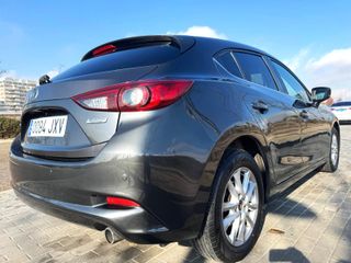 Mazda3 1.5 SKYACTIVD 77KW EVOLUTION