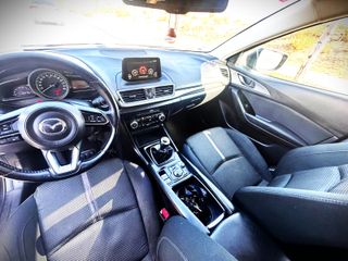 Mazda3 1.5 SKYACTIVD 77KW EVOLUTION