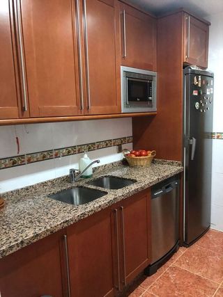 Casa adosada en venta en Ctra. Circunvalación - La Magdalena en Jaén