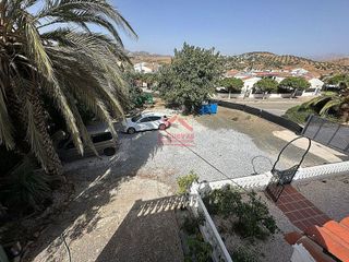 Casa en venta en Alcaucín