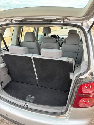 Volkswagen Touran 2009