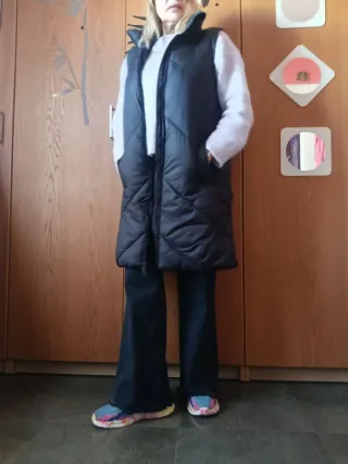 Chaqueta sin mangas acolchada negra