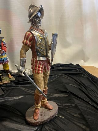 Figura Conquistador 44cm