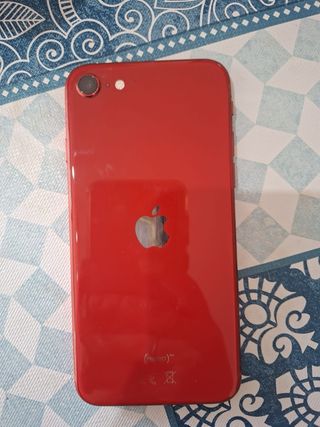 iPhone SE (2022) Rojo