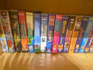 Lote VHS Disney Clásicos (Español)50 películas