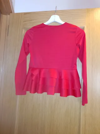 Jersey rojo volantes talla 11-12