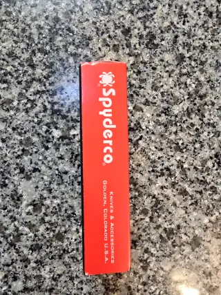 Canivete Spyderco Novo Vermelho