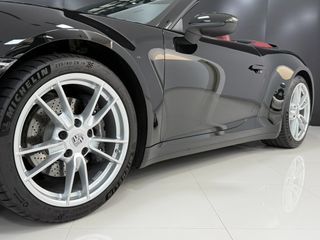 Porsche 911 Carrera Cabriolet