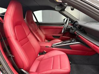 Porsche 911 Carrera Cabriolet