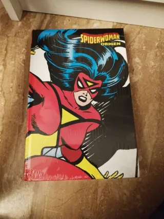 Marvel limited spiderwoman. origen