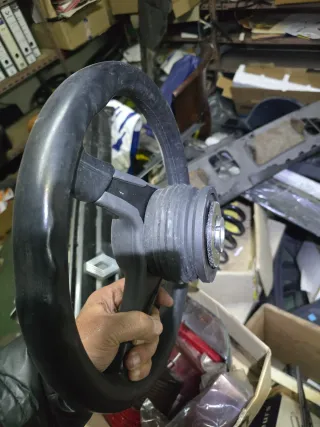 Volante Hyundai Negro,y volante momo