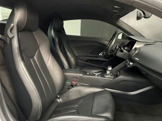 AUDI R8 5.2 FSI V10 plus 610CV quattro S tronic