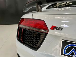 AUDI R8 5.2 FSI V10 plus 610CV quattro S tronic