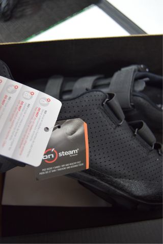 Zapatillas Ciclismo LUCK Talla 44 Nuevas