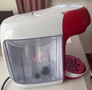 Cafetera Bosch Tassimo Roja + caja de cápsulas