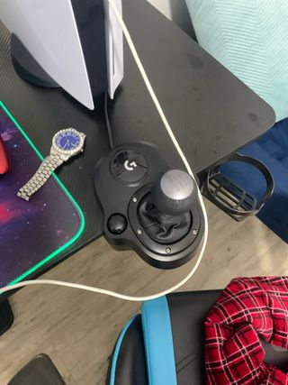 Volante Logitech G29 con Palanca y Pedales