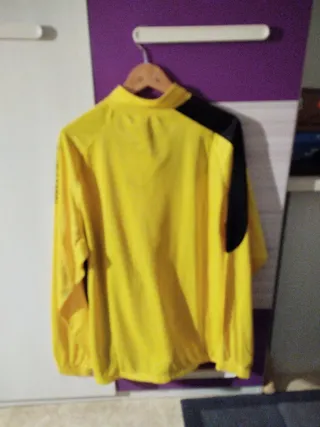 Chándal Luanvi Amarillo y Negro Talla XL