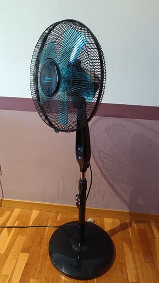Ventilador CECOTEC 45W con mando a distancia