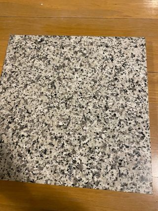 Baldosa de granito