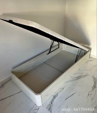 Canapé canapé canapé