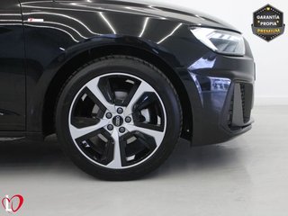 Audi A1 30 TFSI ADRENALIN 6 VEL 110
