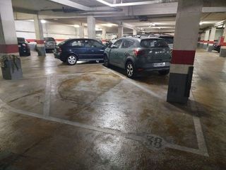 Garaje en venta en Ensanche - Diputación en Alicante