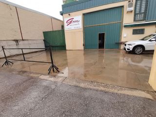 Nave industrial en venta en Cobeña