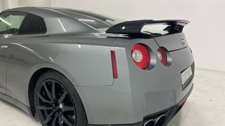 Nissan GT-R 2011