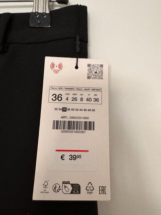 Pantalón de traje negro