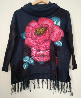 Jersey Desigual con lentejuelas bueno