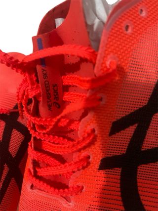 ASICS Metaspeed Tokyo