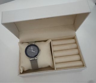 Reloj Lotus Mujer Negro y Plateado