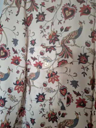 Camisa estampada talla M