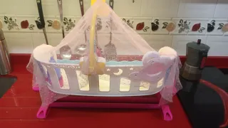 Cuna colecho Nenuco con accesorios