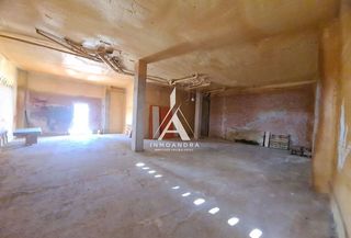 Local comercial en alquiler en Portillejo - Valdegastea en Logroño