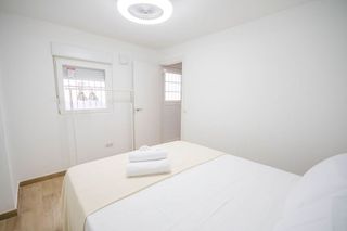 Piso en alquiler en Pradolongo en Madrid