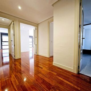 Piso en alquiler en Sanchinarro en Madrid