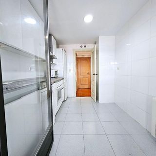 Piso en alquiler en Sanchinarro en Madrid